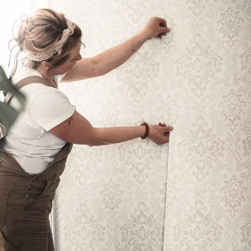 Tapetskola – lär dig tapetsera steg för steg